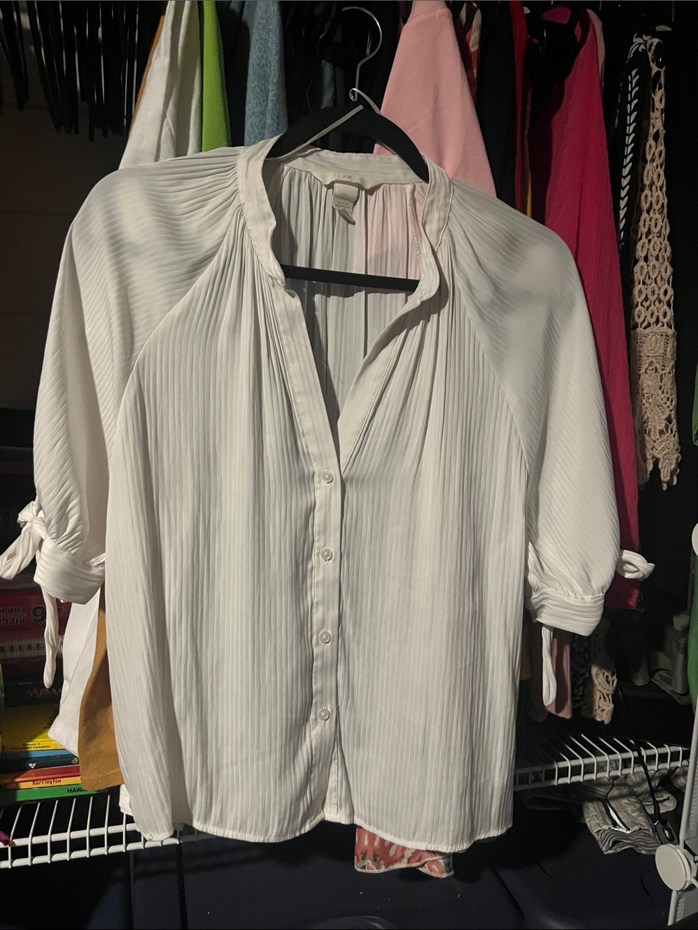 H&M White Pleated Button-Front Blouse